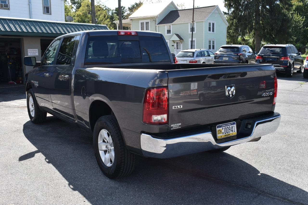 RAM 1500 Classic SLT 4x4 Crew Cab 5'7" Box 2019