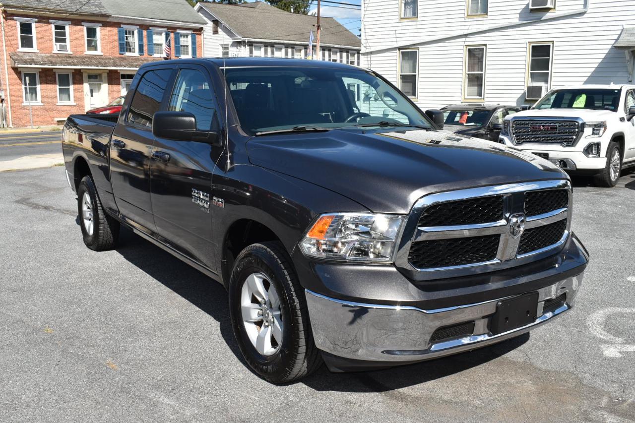RAM 1500 Classic SLT 4x4 Crew Cab 5'7" Box 2019