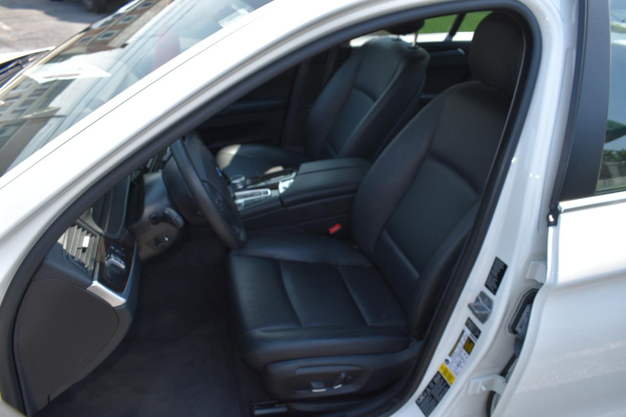 BMW 5-Series 535i xDrive 2014