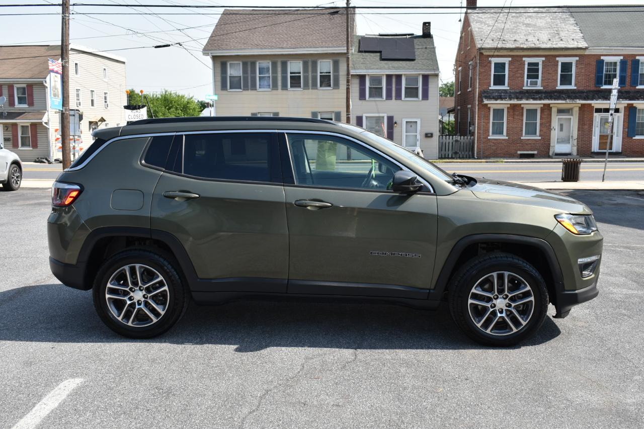 Jeep Compass Latitude 4D SUV 4WD 2017