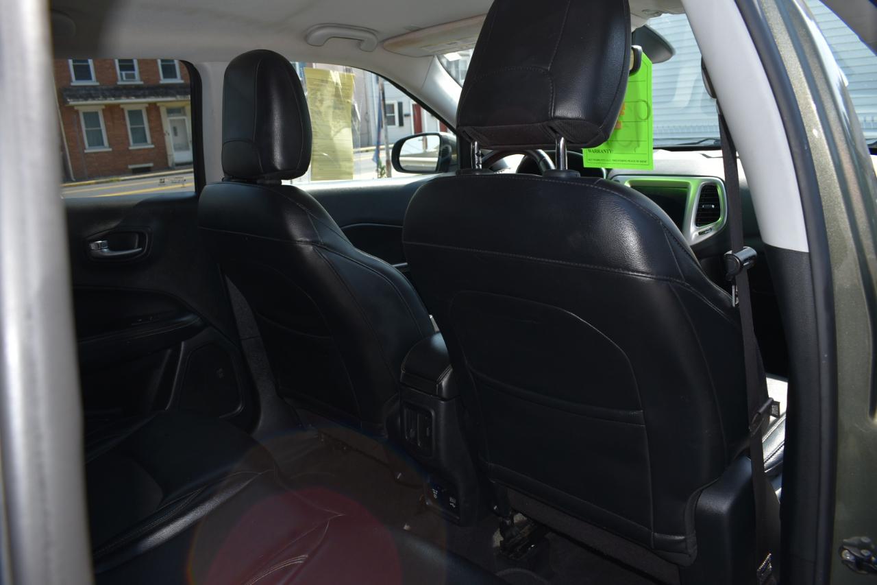 Jeep Compass Latitude 4D SUV 4WD 2017