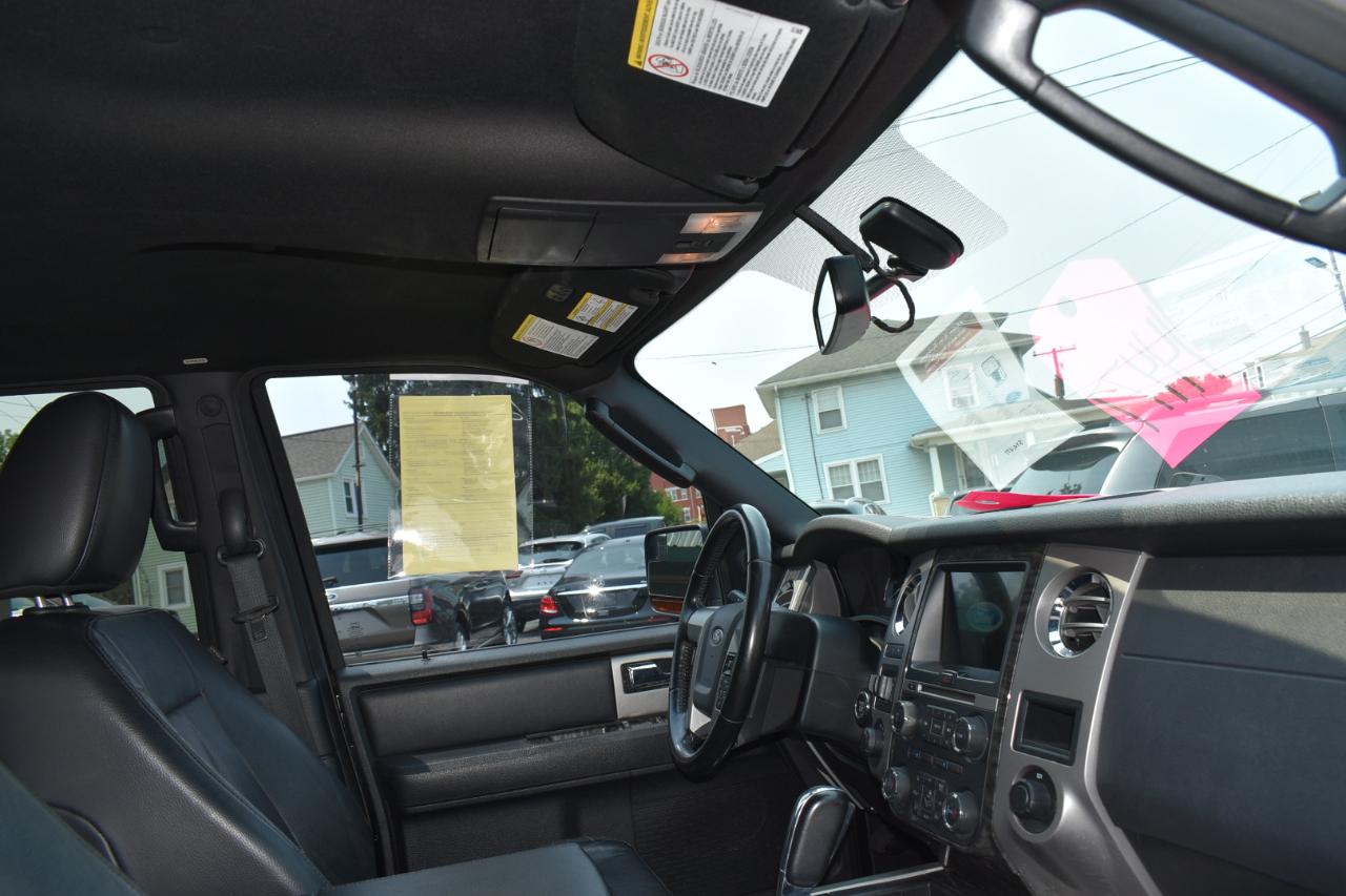 Ford Expedition EL Limited 4WD 2017