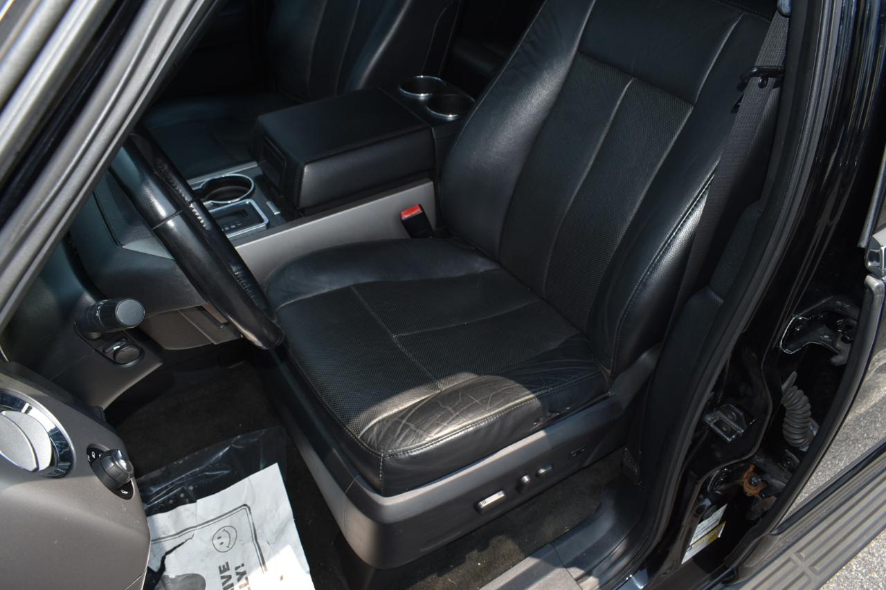 Ford Expedition EL Limited 4WD 2017