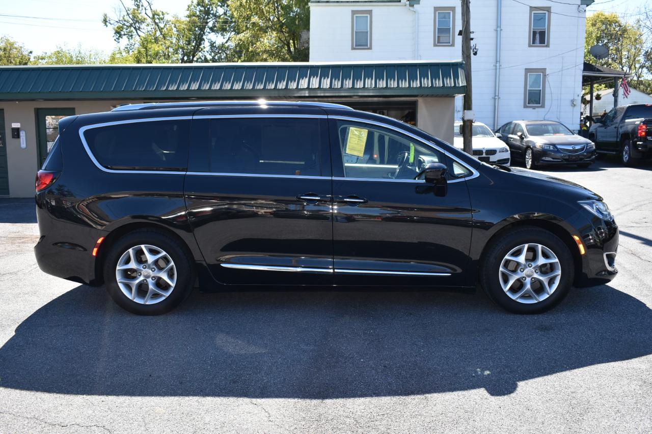Chrysler Pacifica Touring-L 2018