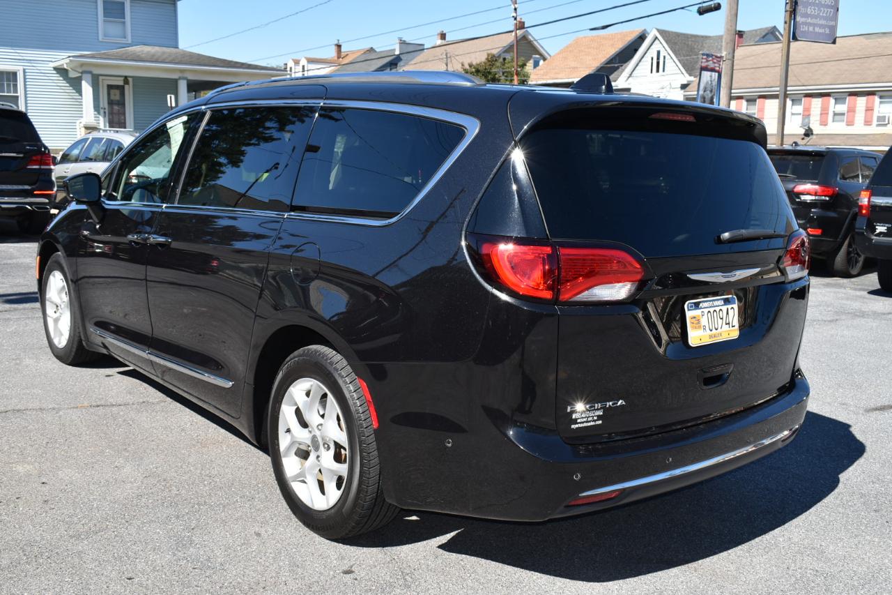 Chrysler Pacifica Touring-L 2018