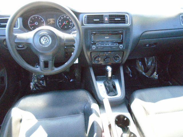 Volkswagen Jetta SE 2014