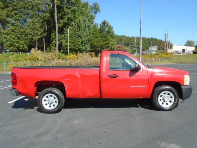 Chevrolet Silverado 1500 Work Truck 2WD 2010