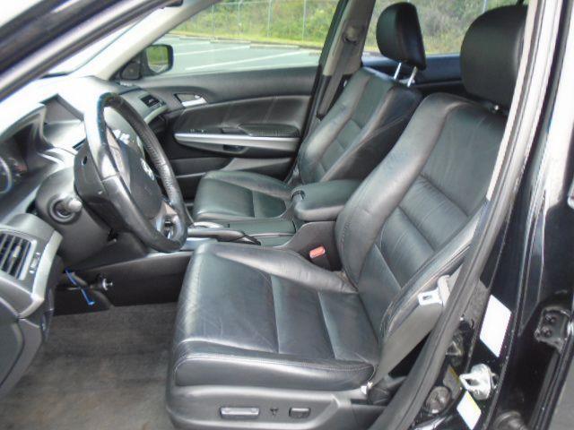 Honda Accord EX-L V-6 Sedan AT 2010