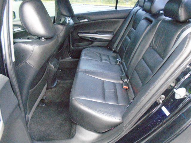 Honda Accord EX-L V-6 Sedan AT 2010