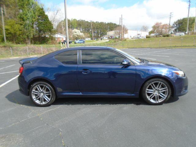 Scion tC Sports Coupe 6-Spd AT 2013