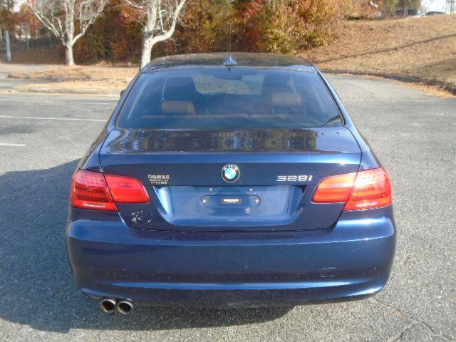 BMW 3-Series 328i Coupe - SULEV 2012