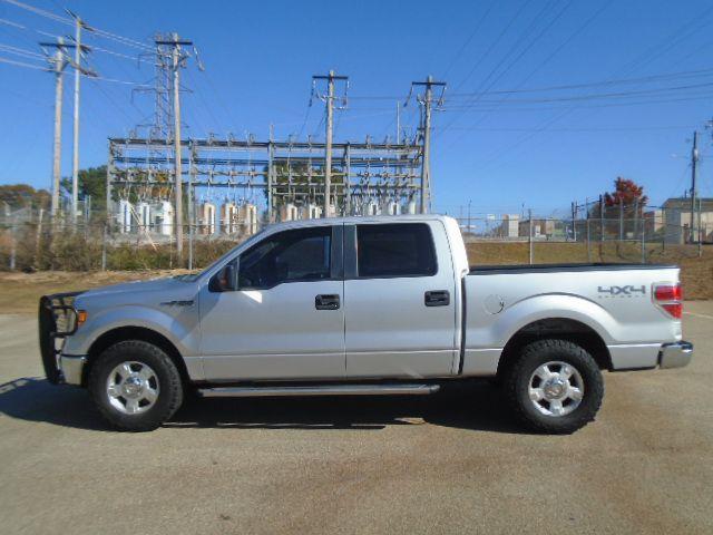 Ford F-150 XL SuperCrew 6.5-ft. Bed 4WD 2011