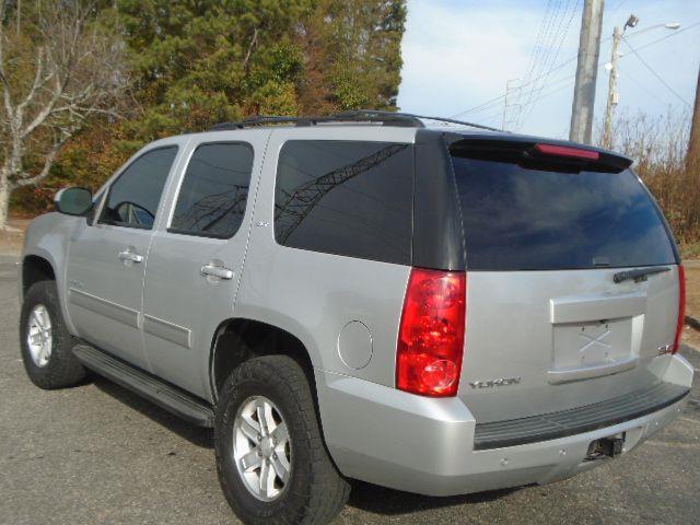 GMC Yukon SLT 4WD 2014