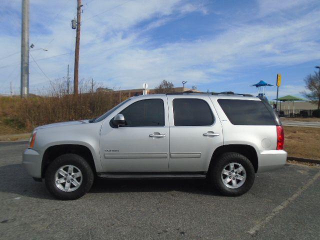 GMC Yukon SLT 4WD 2014