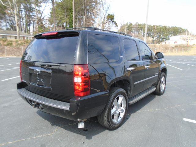 Chevrolet Tahoe LTZ 4WD 2013