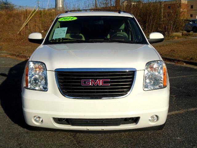 GMC Yukon XL SLE 1/2 Ton 2WD 2014