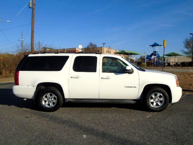 GMC Yukon XL SLE 1/2 Ton 2WD 2014