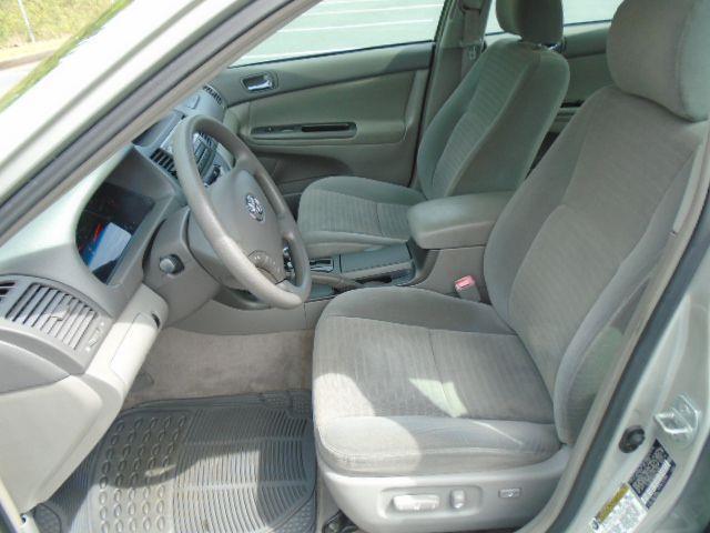 Toyota Camry LE 2005