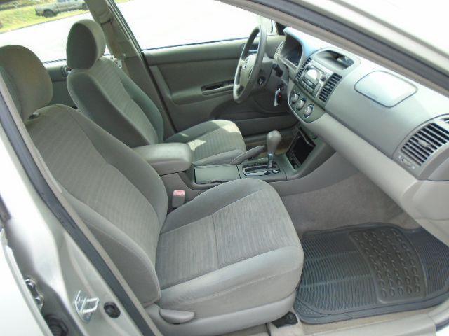 Toyota Camry LE 2005