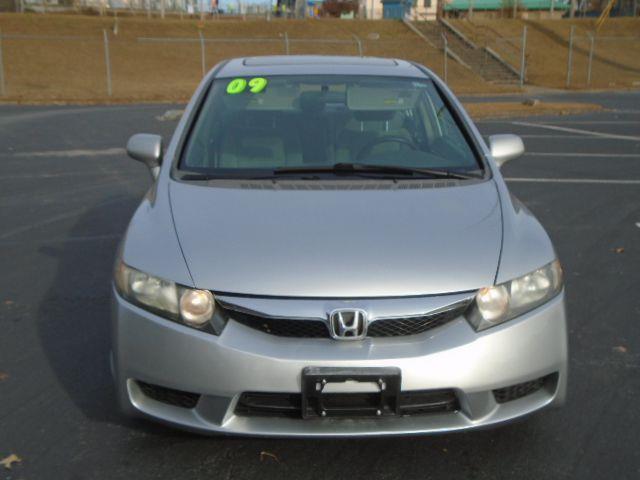 Honda Civic EX Sedan 5-Speed AT 2009