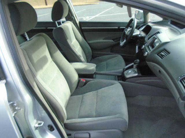 Honda Civic EX Sedan 5-Speed AT 2009