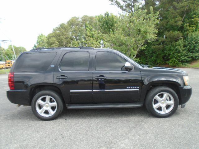 Chevrolet Tahoe LTZ 2WD 2009