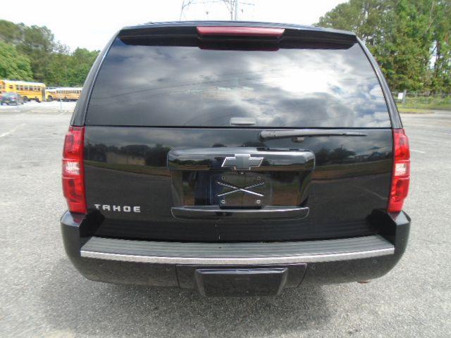 Chevrolet Tahoe LTZ 2WD 2009