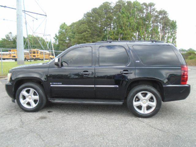 Chevrolet Tahoe LTZ 2WD 2009