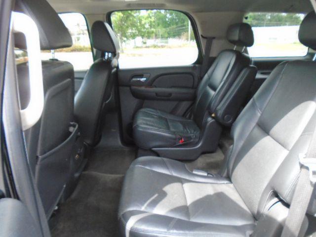 Chevrolet Tahoe LTZ 2WD 2009