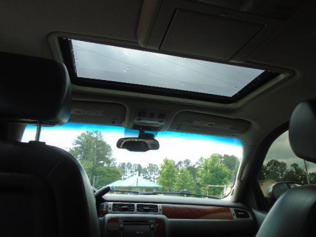 Chevrolet Tahoe LTZ 2WD 2009