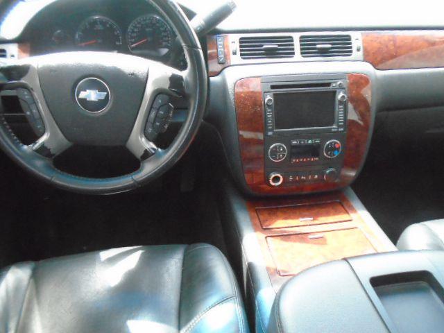 Chevrolet Tahoe LTZ 2WD 2009