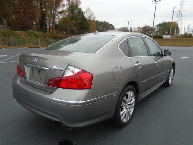 Infiniti M 35 4WD 2008