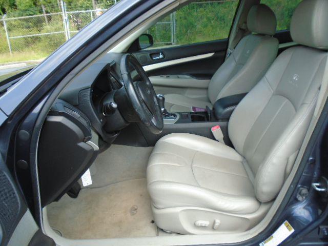 Infiniti G35 Base 2008