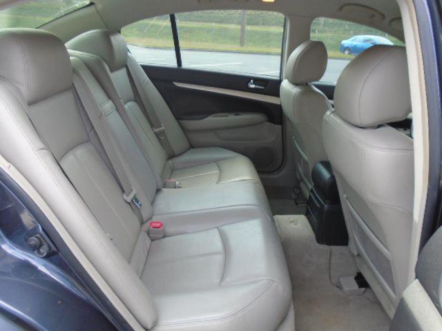 Infiniti G35 Base 2008