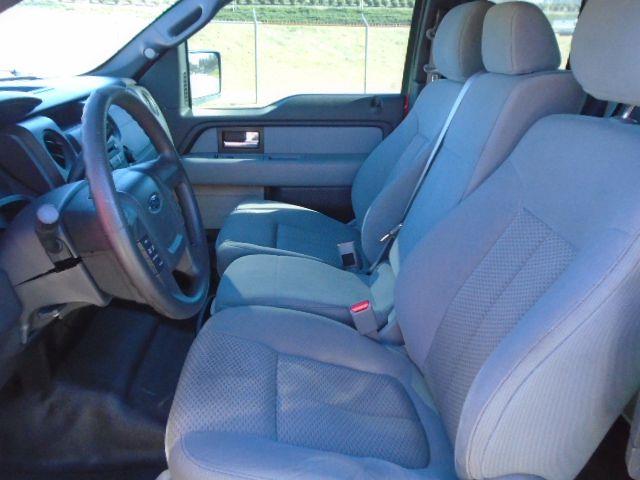 Ford F-150 XL SuperCab 8-ft. Bed 2WD 2014