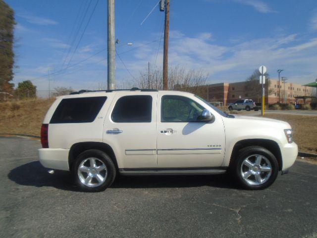 Chevrolet Tahoe LTZ 4WD 2013