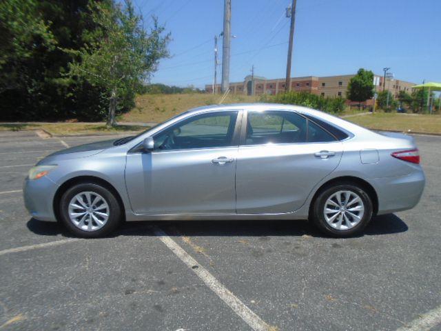 Toyota Camry LE 2015