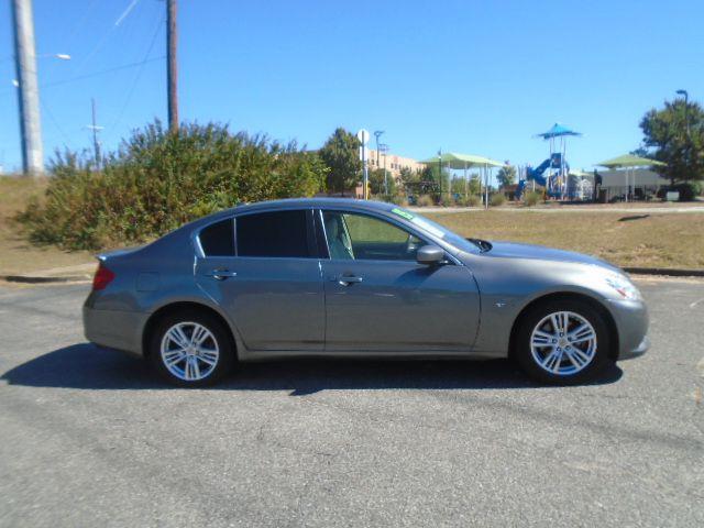 Infiniti Q40 AWD 2015