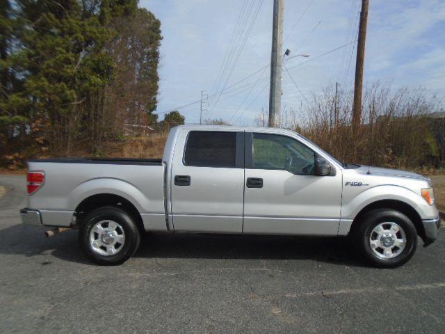 Ford F-150 XL SuperCrew 6.5-ft. Bed 2WD 2013