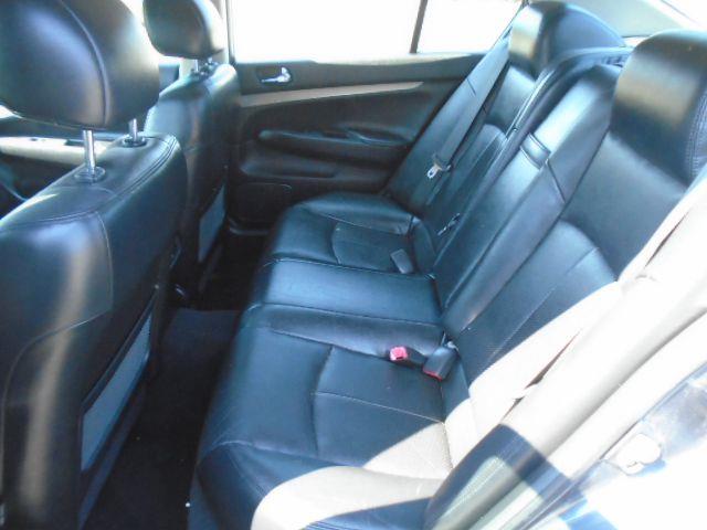 Infiniti G Sedan G37x AWD 2010