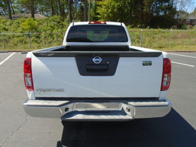 Nissan Frontier S King Cab 2WD 2013