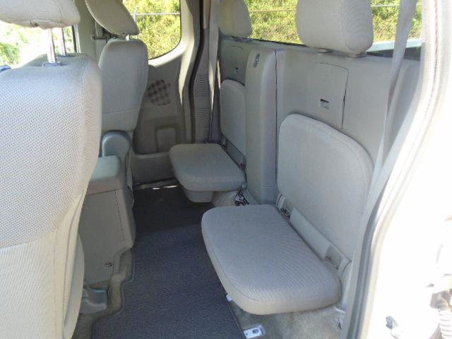 Nissan Frontier S King Cab 2WD 2013