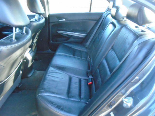 Honda Accord EX-L Sedan AT 2009