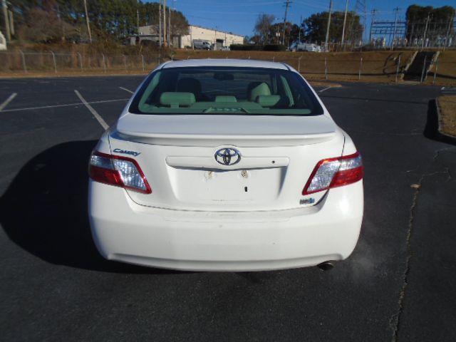 Toyota Camry Hybrid Sedan 2007