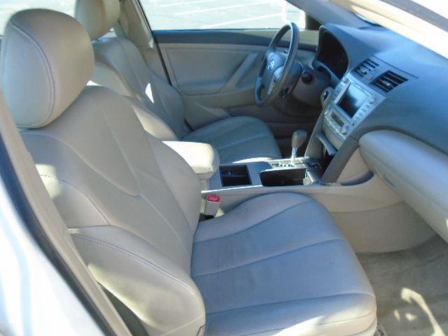 Toyota Camry Hybrid Sedan 2007