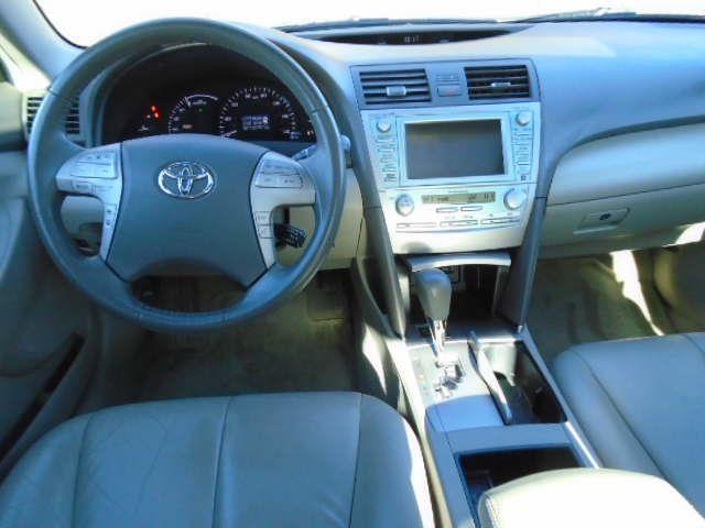 Toyota Camry Hybrid Sedan 2007