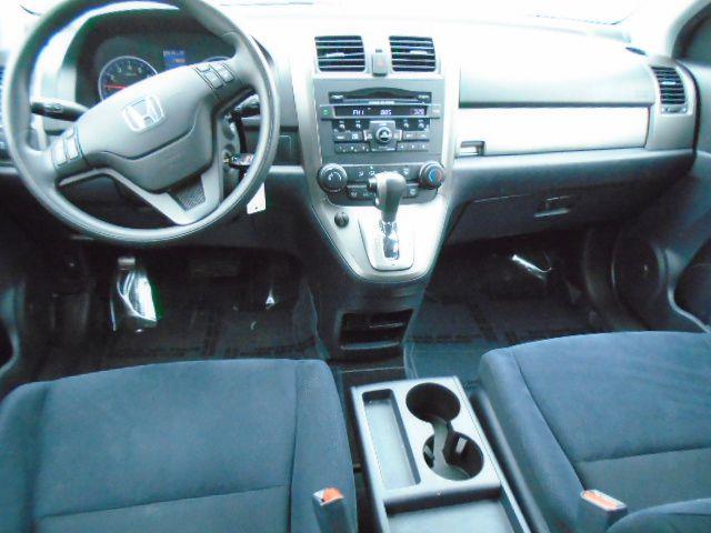 Honda CR-V SE 2WD 5-Speed AT 2011