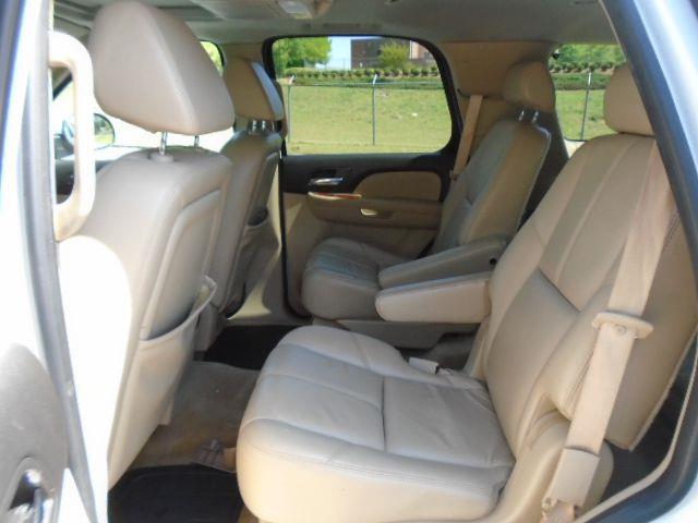 Chevrolet Tahoe LT1 2WD 2007