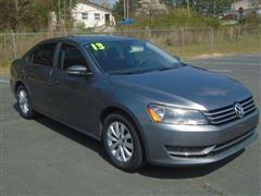 2013 Volkswagen Passat 