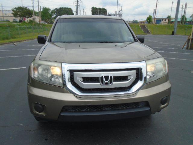 Honda Pilot LX 2WD 5-Spd AT 2011
